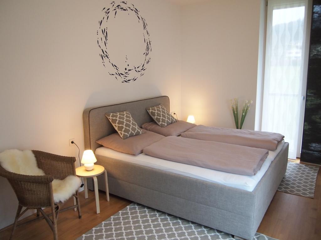 Apartment Schlosspark Am Traunsee Altmuenster Ruang foto