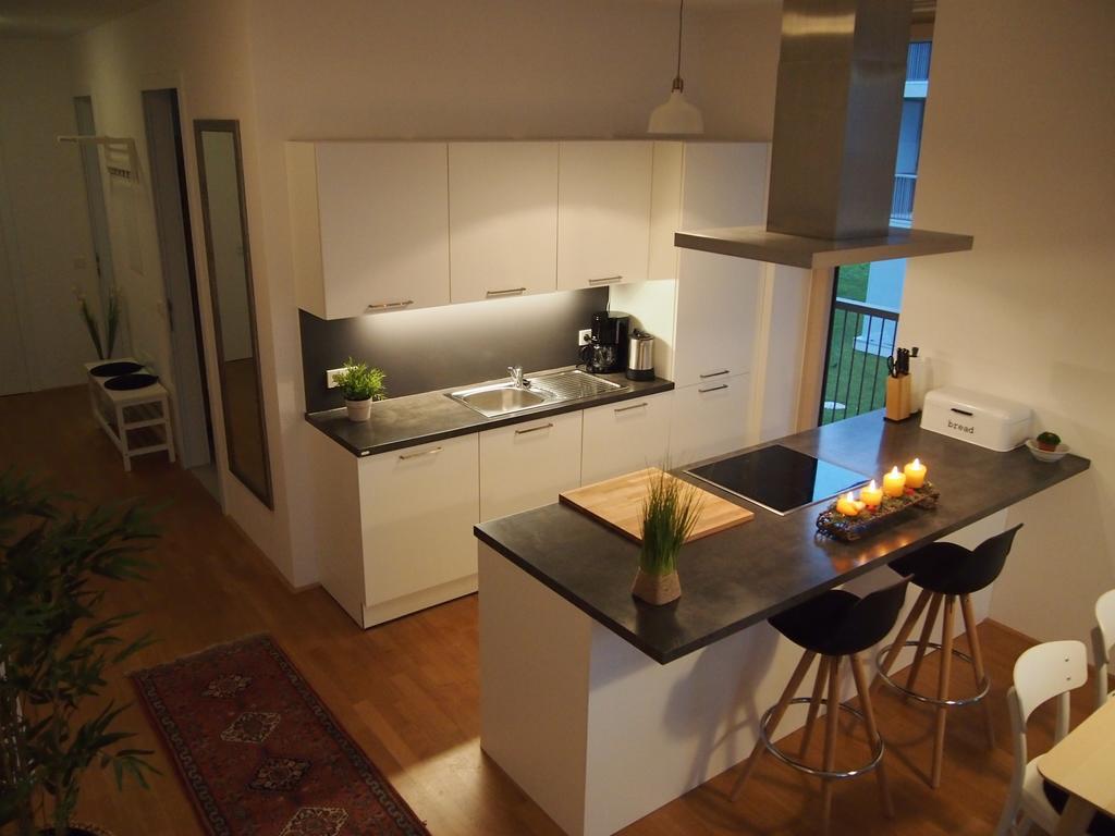 Apartment Schlosspark Am Traunsee Altmuenster Ruang foto